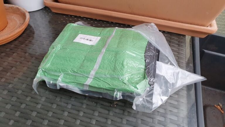Pflanzsack gepackt